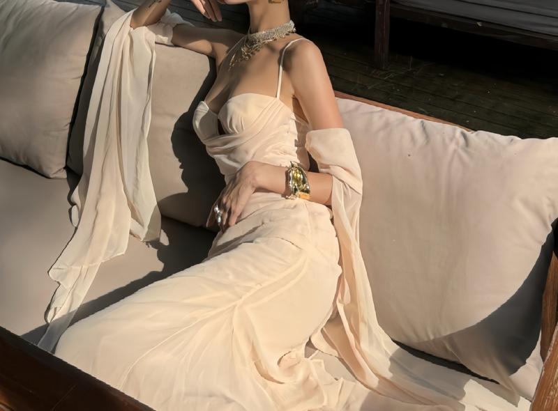 Proginė suknelė